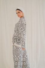 Circles Printed Blouse - Image 4